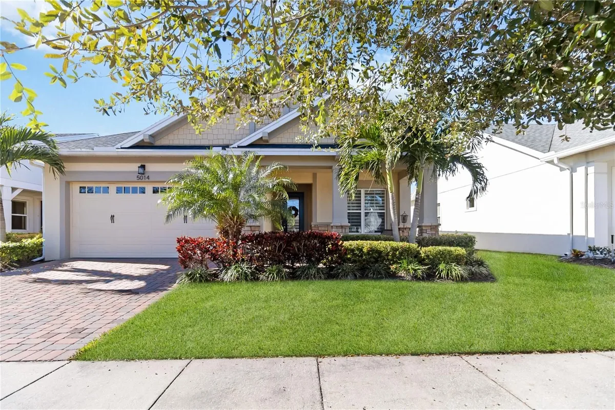 Property Slideshow image 1 of 58 | 5014 e fountainwood dr, Saint Cloud, FL, 34772