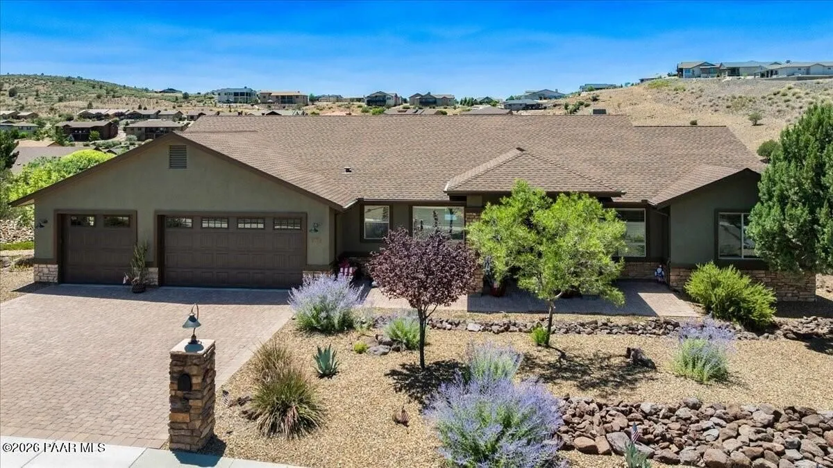 Property Slideshow image 1 of 26 | 1052 rough diamond dr, Prescott, AZ, 86301