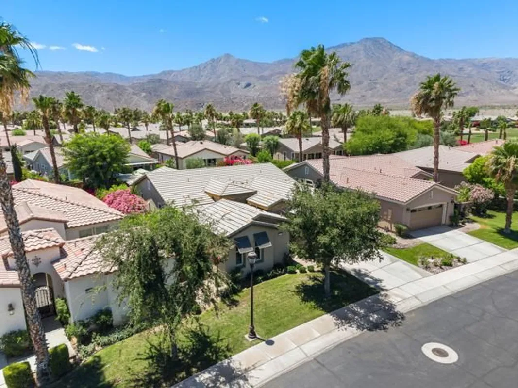 Property Slideshow image 1 of 67 | 81473 golden poppy way, La Quinta, CA, 92253