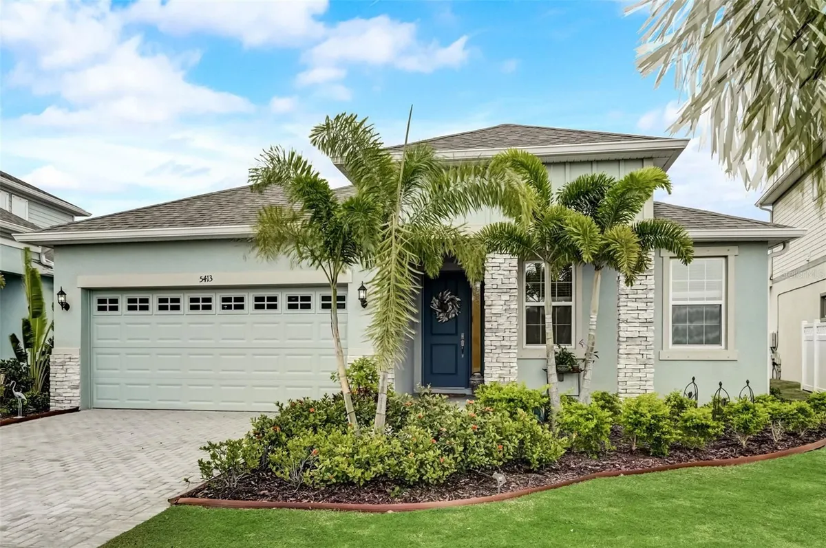 Property Slideshow image 1 of 87 | 5413 wishing arch dr, Apollo Beach, FL, 33572