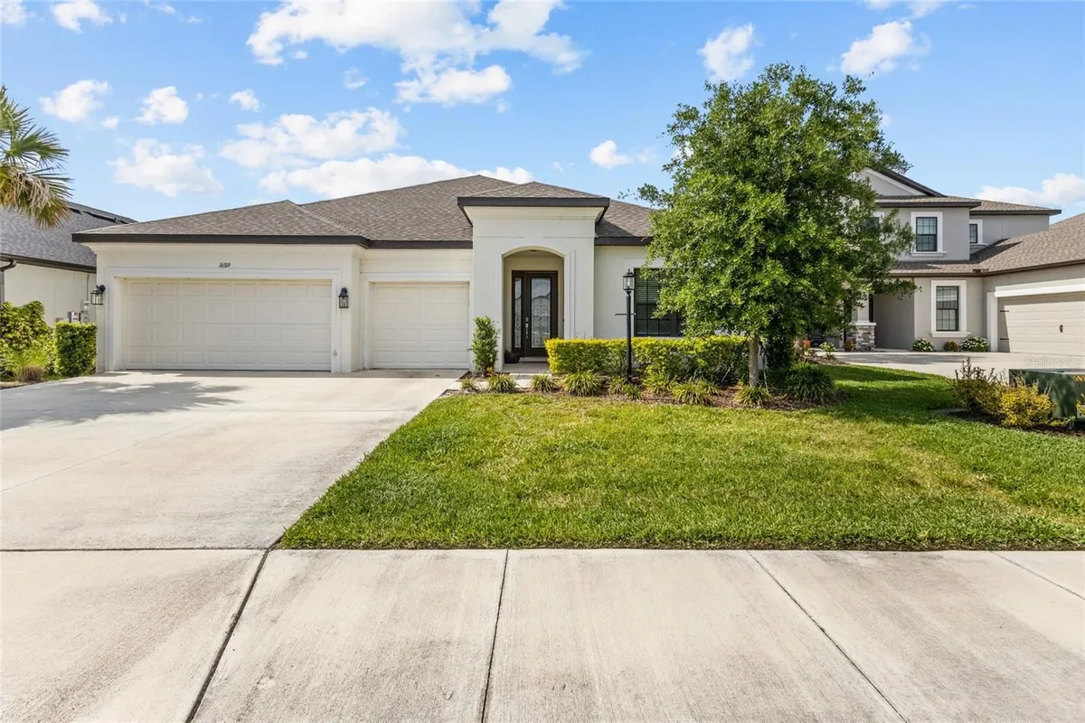 Property Slideshow image 1 of 72 | 16319 mount holly dr, Bradenton, FL, 34211
