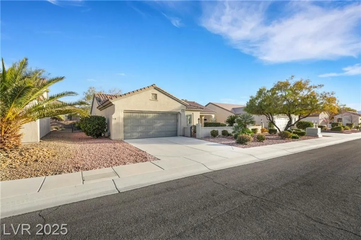 Property Slideshow image 1 of 31 | 2130 fort halifax st, Henderson, NV, 89052
