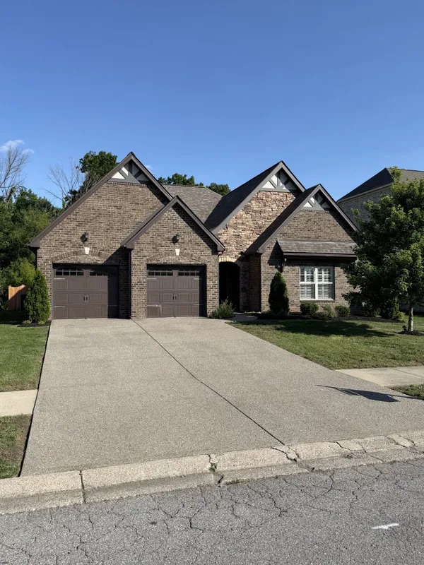Property Slideshow image 1 of 1 | 216 meandering dr, Lebanon, TN, 37090