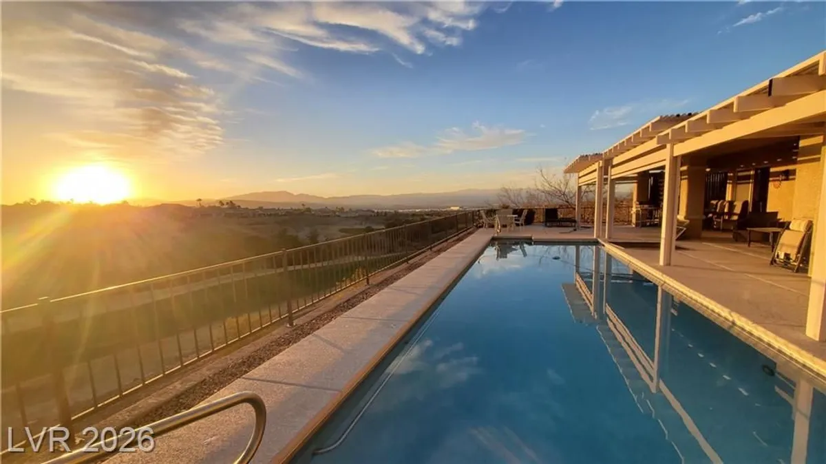 Property Slideshow image 1 of 47 | 2106 dipinto ave, Henderson, NV, 89052
