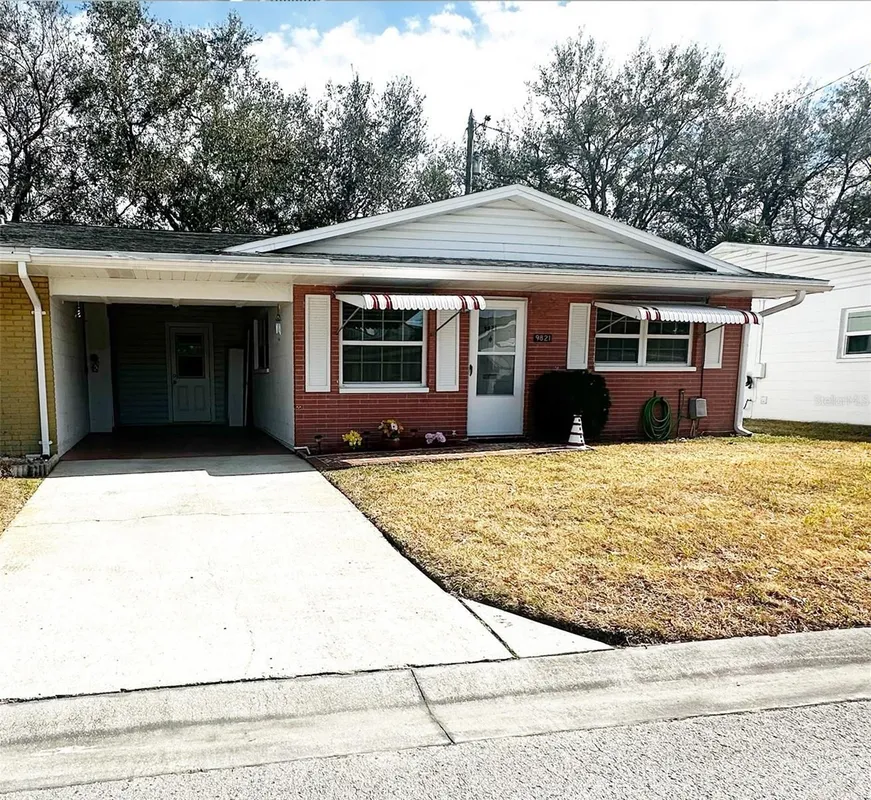Property Slideshow image 1 of 45 | 9821 lily st, Pinellas Park, FL, 33782