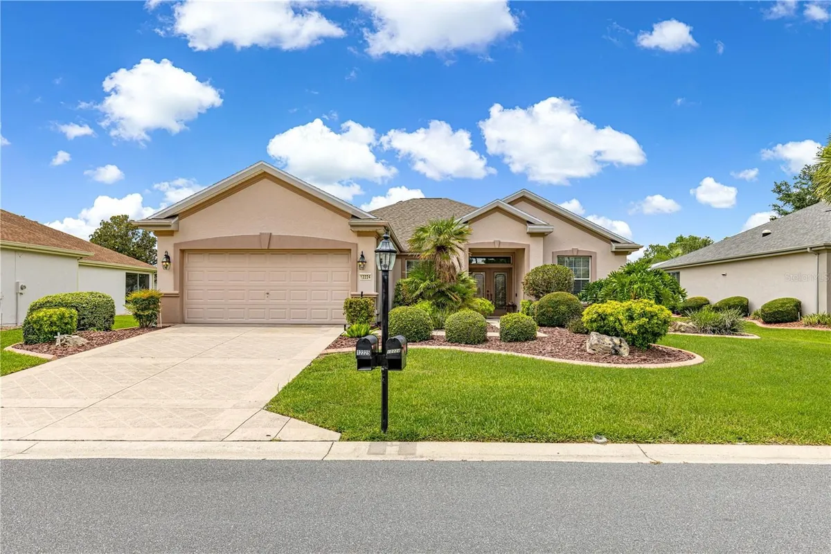 Property Slideshow image 1 of 67 | 12224 se 91st ave, Summerfield, FL, 34491