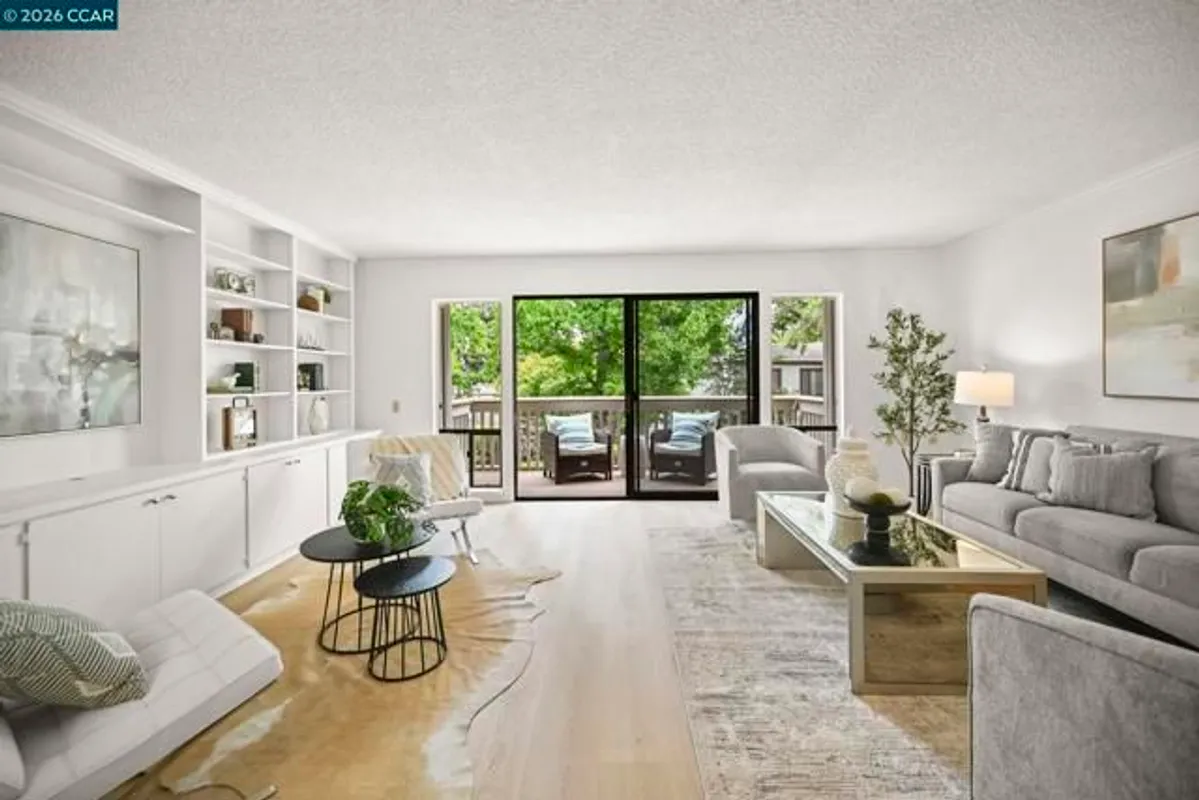 Property Slideshow image 1 of 43 | 1525 canyonwood ct 3, Walnut Creek, CA, 94595
