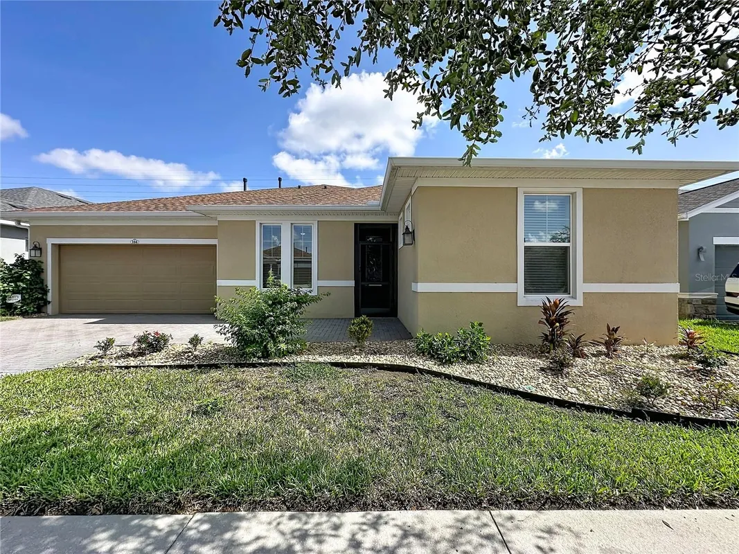 Property Slideshow image 1 of 69 | 164 silver maple rd, Groveland, FL, 34736