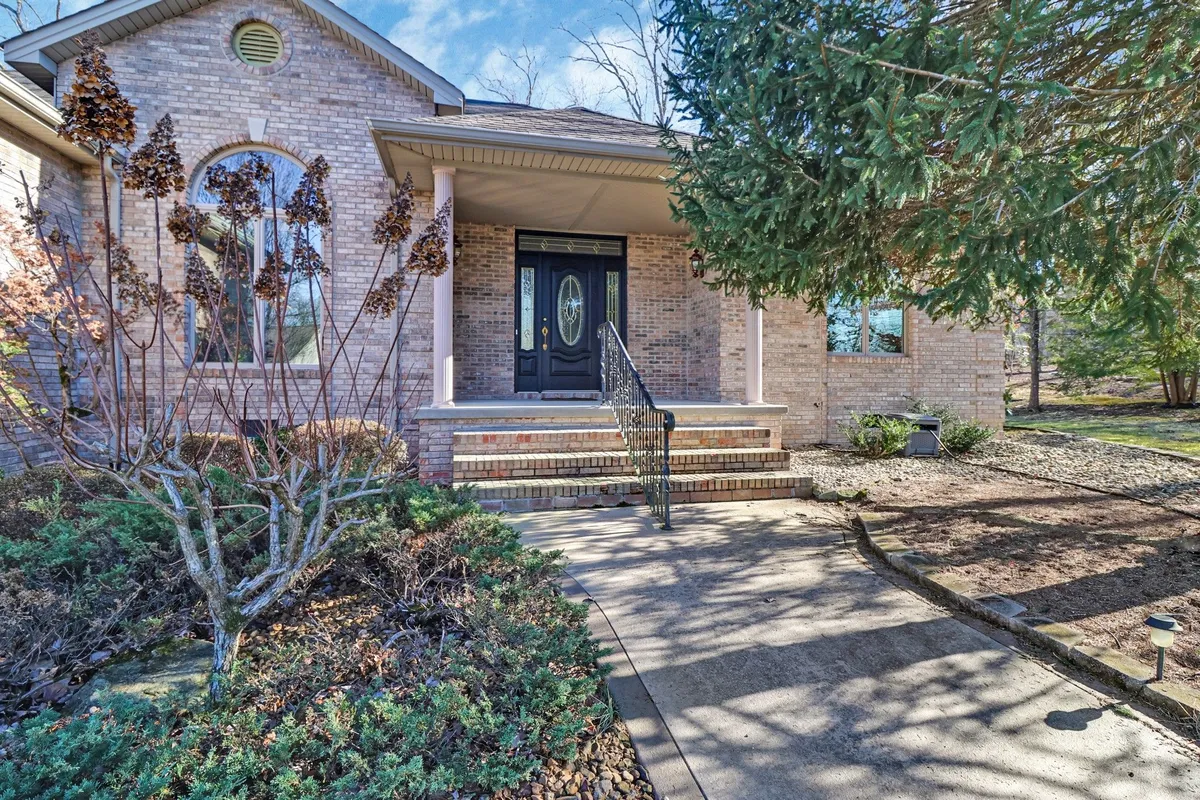 Property Slideshow image 1 of 45 | 163 havenridge cir, Crossville, TN, 38558