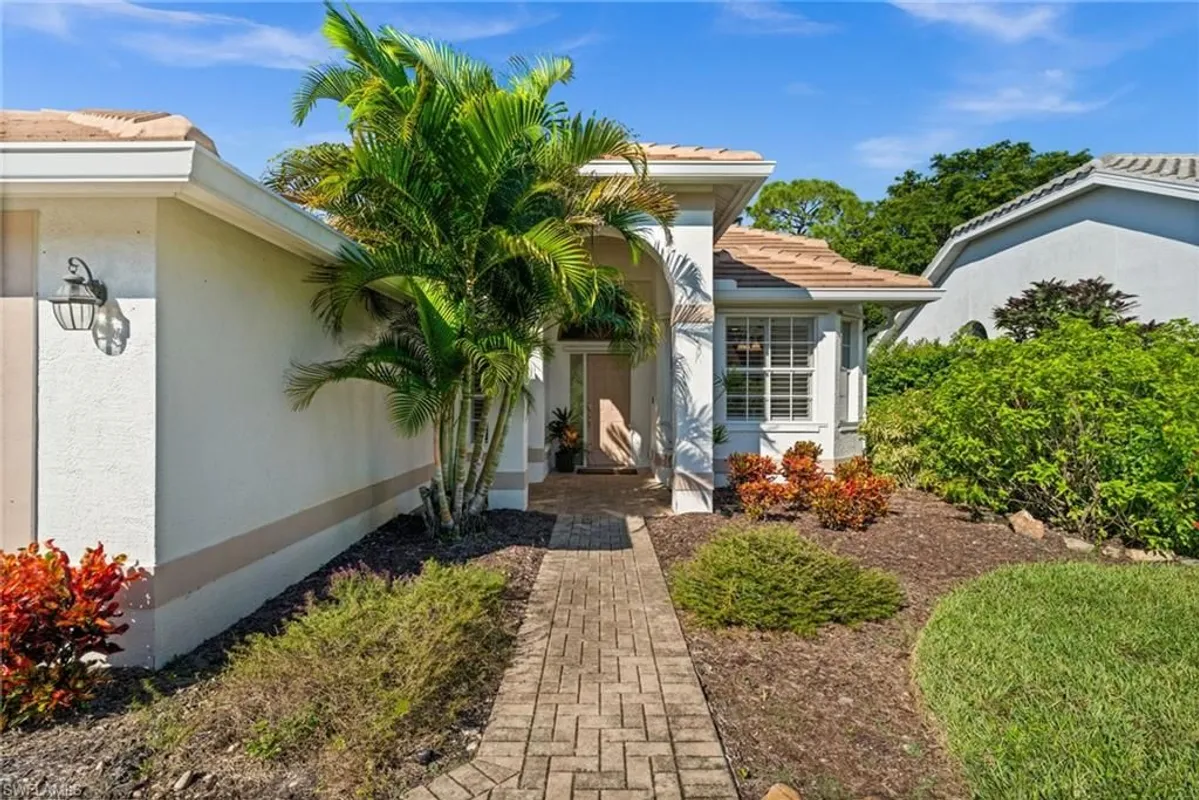 Property Slideshow image 1 of 46 | 25040 bay cedar dr, Bonita Springs, FL, 34134