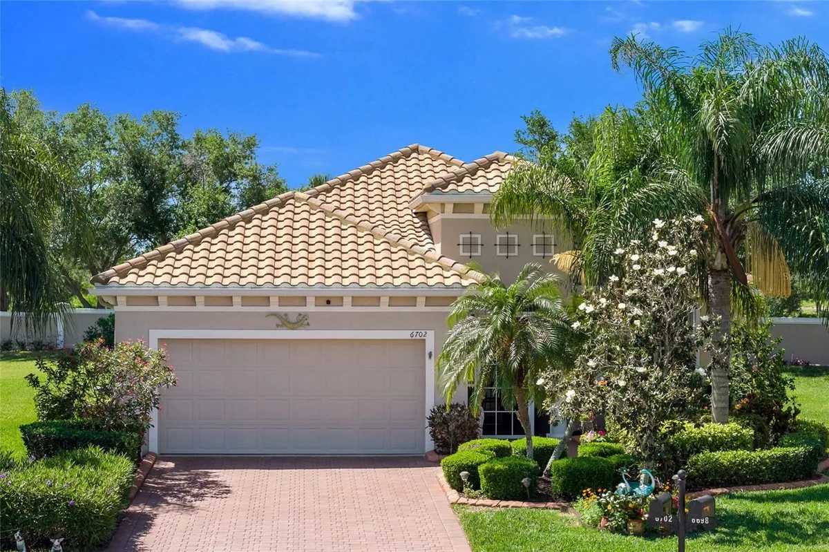Property Slideshow image 1 of 73 | 6702 41st street cir, Sarasota, FL, 34243