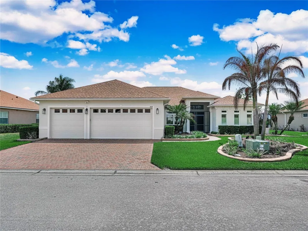 Property Slideshow image 1 of 80 | 5457 hogan ln, Winter Haven, FL, 33884