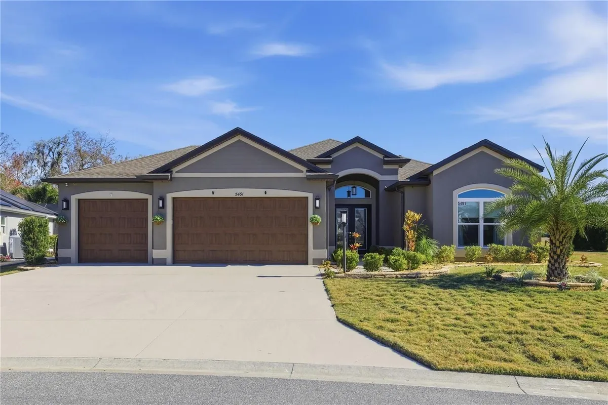 Property Slideshow image 1 of 59 | 5491 dray dr, The Villages, FL, 32163