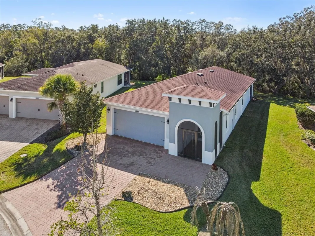 Property Slideshow image 1 of 52 | 1689 trabuco canyon ct, Kissimmee, FL, 34759