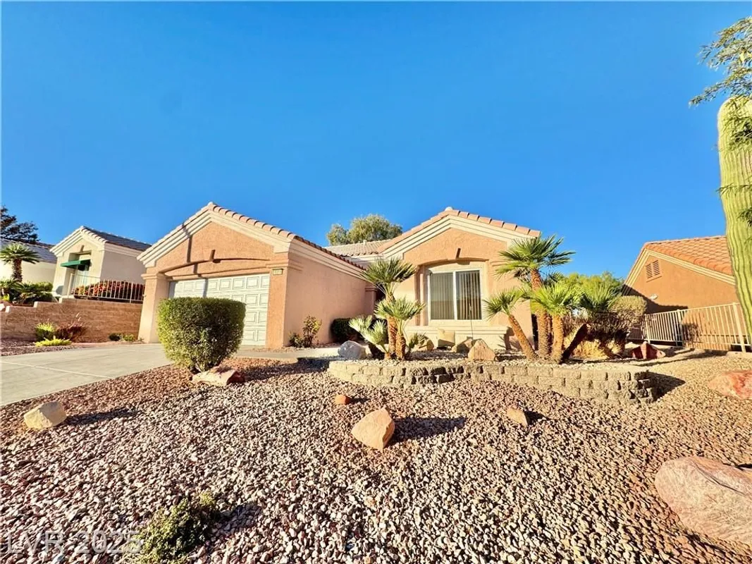 Property Slideshow image 1 of 98 | 10316 bent brook pl, Las Vegas, NV, 89134