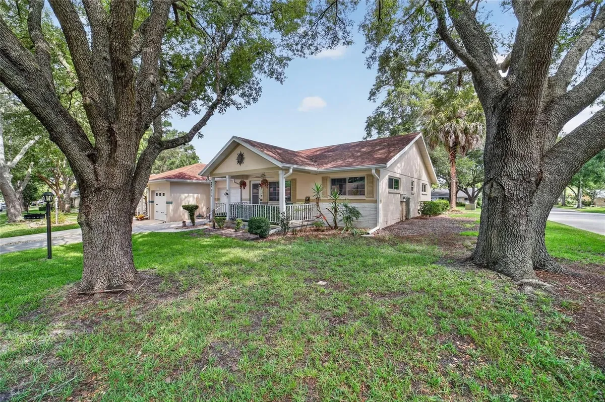 Property Slideshow image 1 of 31 | 8711 sw 96th ln d, Ocala, FL, 34481