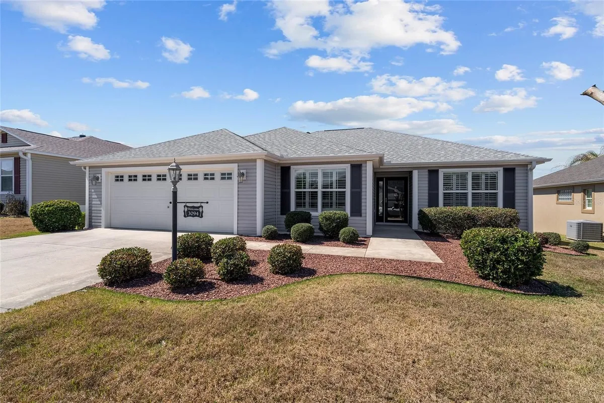 Property Slideshow image 1 of 40 | 3094 brine way, The Villages, FL, 32163