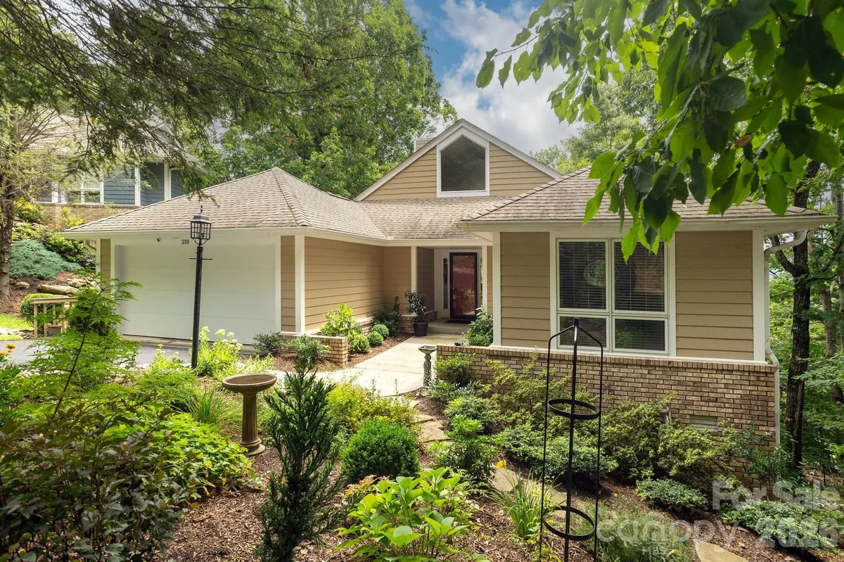 Property Slideshow image 1 of 40 | 210 claymoor ct 1, Flat Rock, NC, 28731