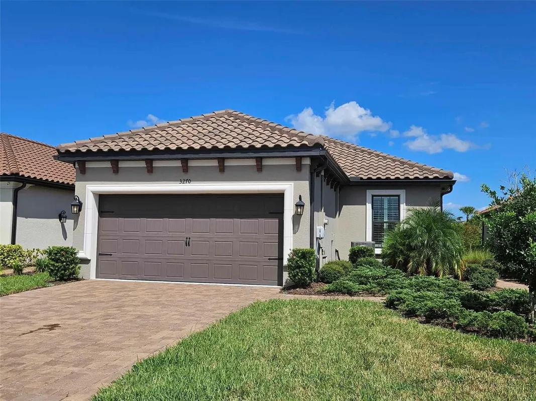 Property Slideshow image 1 of 42 | 3270 francoa dr, Odessa, FL, 33556