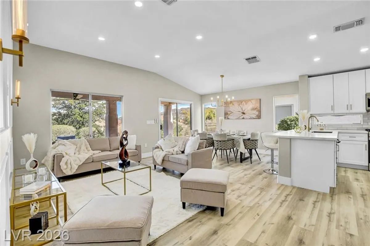 Property Slideshow image 1 of 68 | 474 edgefield ridge pl, Henderson, NV, 89012