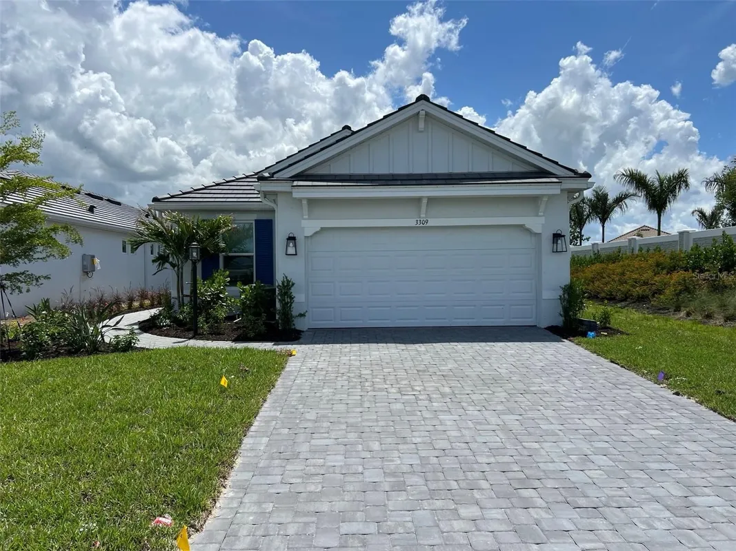 Property Slideshow image 1 of 48 | 3309 porto ln, Bradenton, FL, 34211