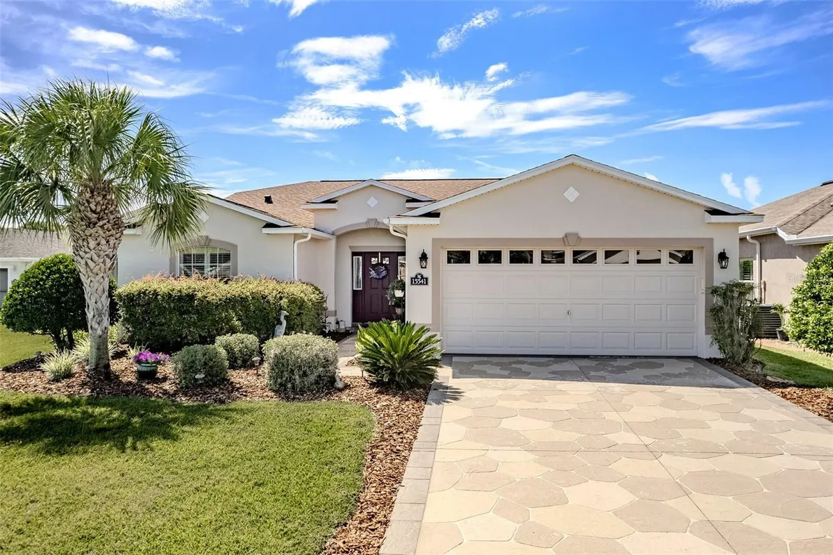 Property Slideshow image 1 of 38 | 15541 sw 11th terrace rd, Ocala, FL, 34473