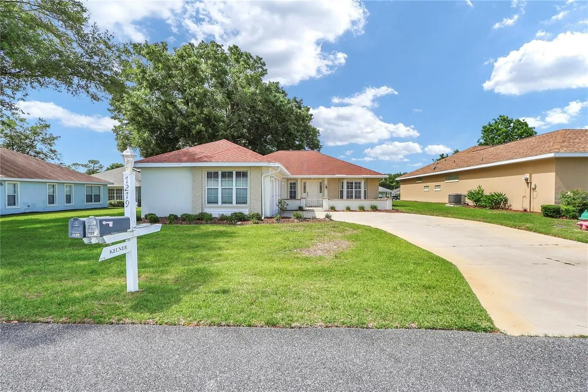 Property Slideshow image 1 of 49 | 7279 sw 115 pl, Ocala, FL, 34476