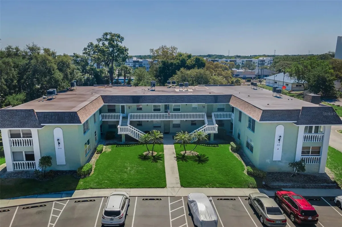 Property Slideshow image 1 of 44 | 1250 s pinellas ave 205, Tarpon Springs, FL, 34689