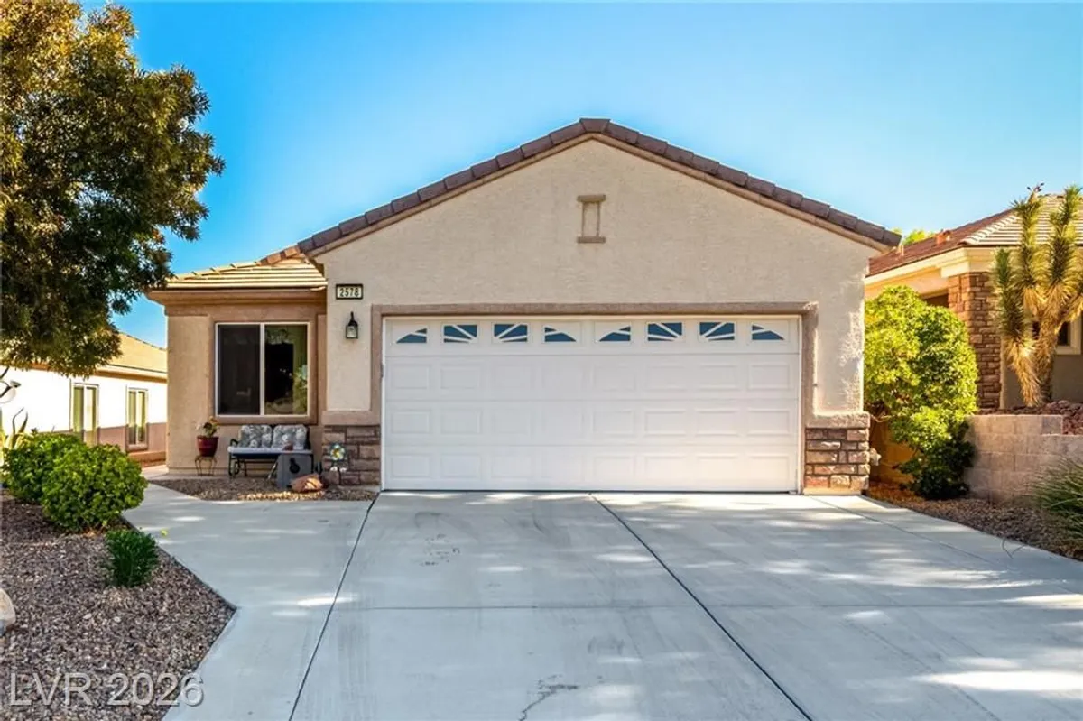 Property Slideshow image 1 of 42 | 2578 corvus st, Henderson, NV, 89044