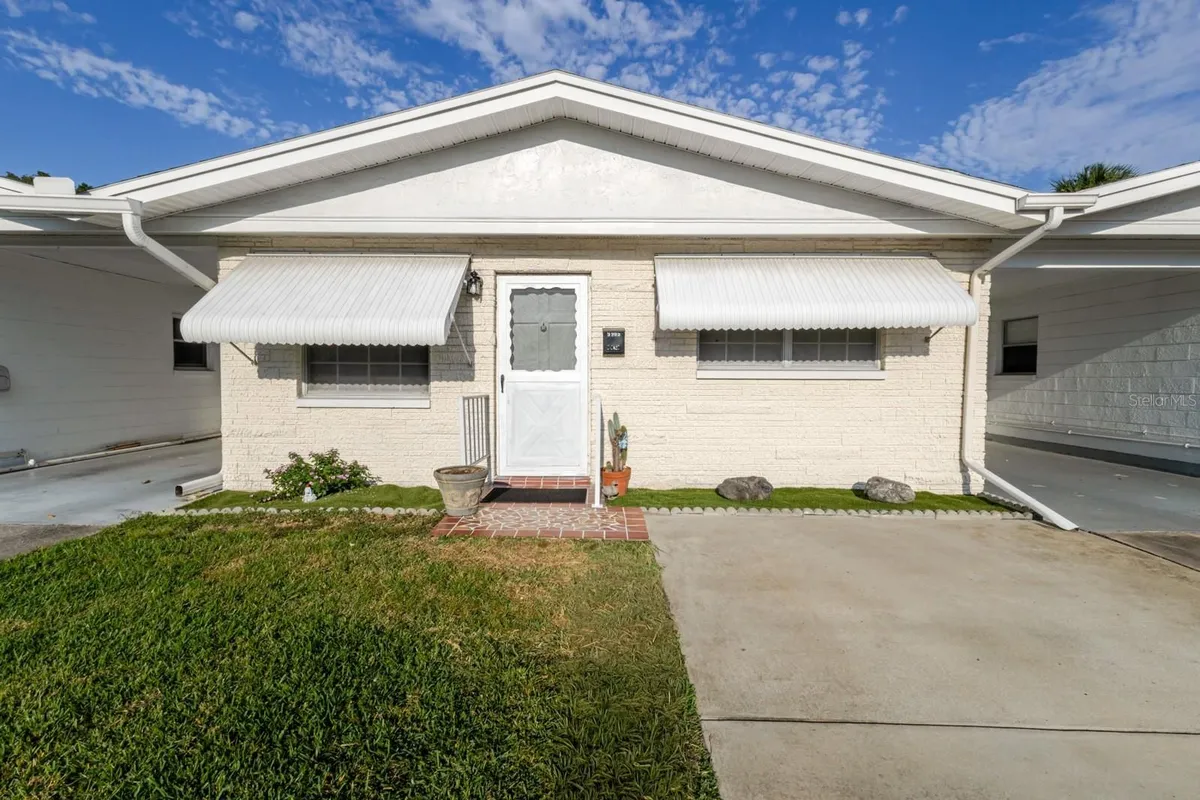 Property Slideshow image 1 of 54 | 9905 dahlia st n # 27, Pinellas Park, FL, 33782