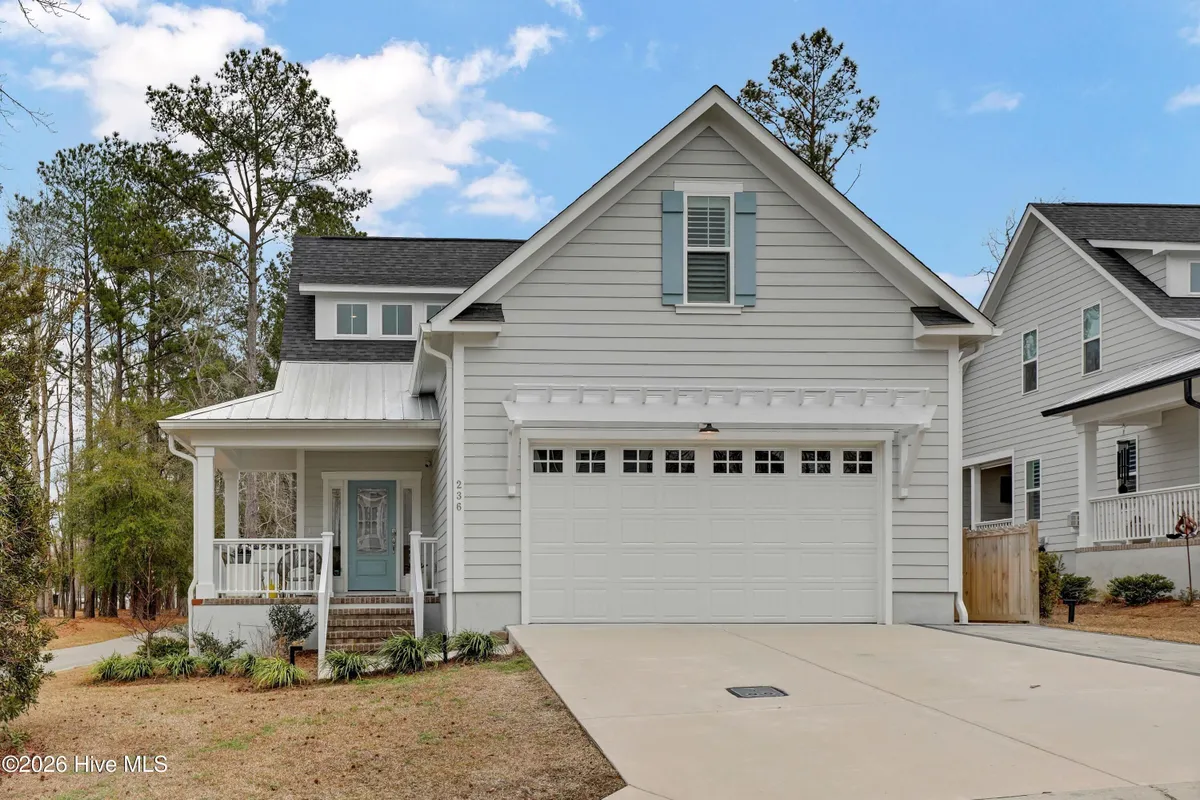 Property Slideshow image 1 of 85 | 236 sabal pond way, Castle Hayne, NC, 28429