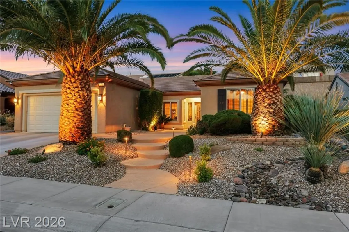 Property Slideshow image 1 of 52 | 1616 wellington springs ave, Henderson, NV, 89052