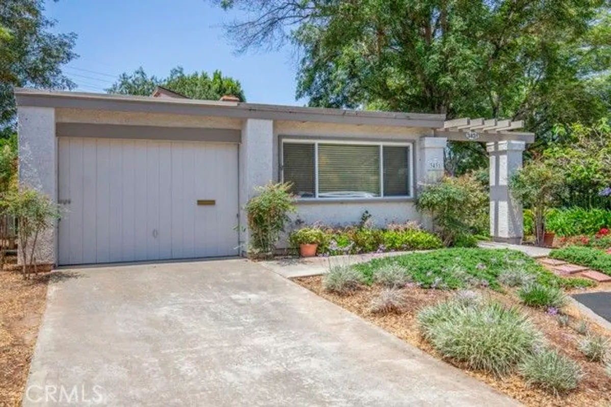Property Slideshow image 1 of 30 | 3431 bahia blanca a, Laguna Woods, CA, 92637