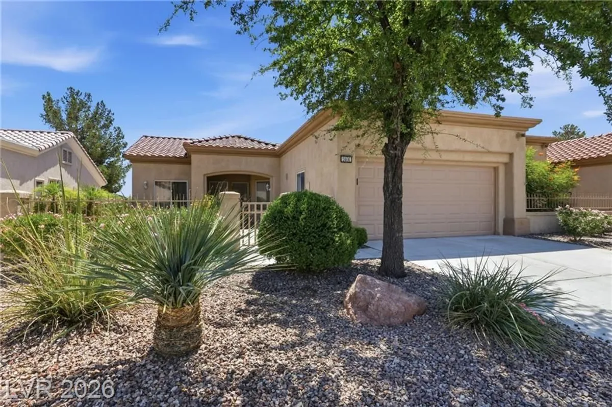 Property Slideshow image 1 of 20 | 2406 spring water dr, Las Vegas, NV, 89134