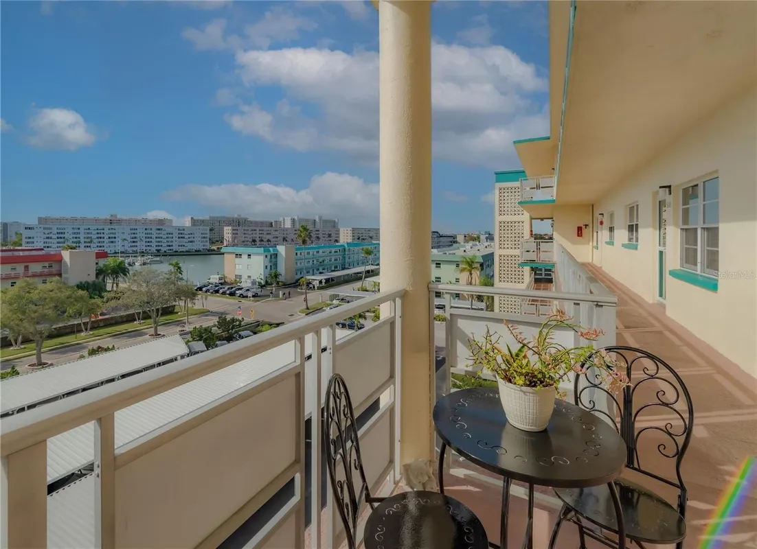 Property Slideshow image 1 of 43 | 2960 59th st 509, Gulfport, FL, 33707