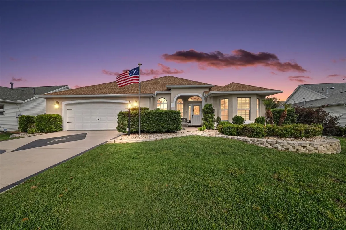 Property Slideshow image 1 of 39 | 17325 se 73rd park glen ct, The Villages, FL, 32162