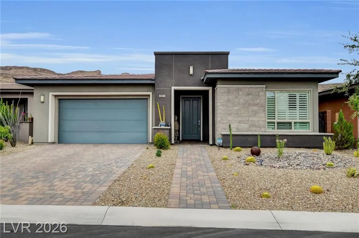 Property Slideshow image 1 of 70 | 6803 regency crest ave, Las Vegas, NV, 89148