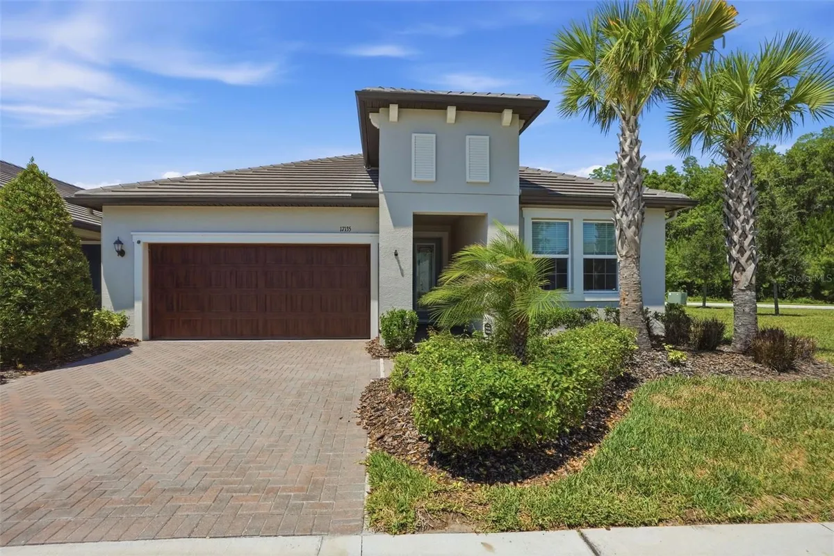 Property Slideshow image 1 of 65 | 17135 shell bay dr, Land O Lakes, FL, 34638