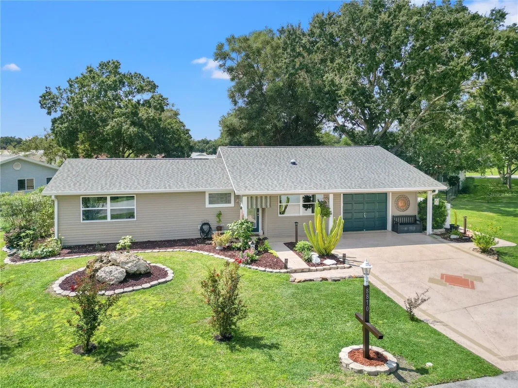 Property Slideshow image 1 of 55 | 8870 sw 115th st, Ocala, FL, 34481