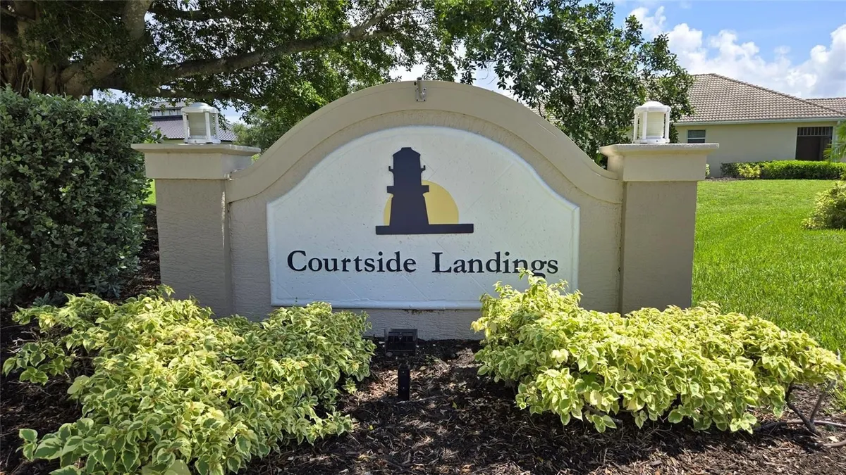 Property Slideshow image 1 of 34 | 17900 courtside landings cir, Punta Gorda, FL, 33955