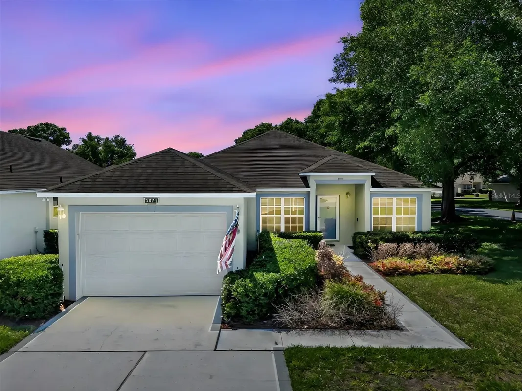 Property Slideshow image 1 of 57 | 3871 eversholt st, Clermont, FL, 34711