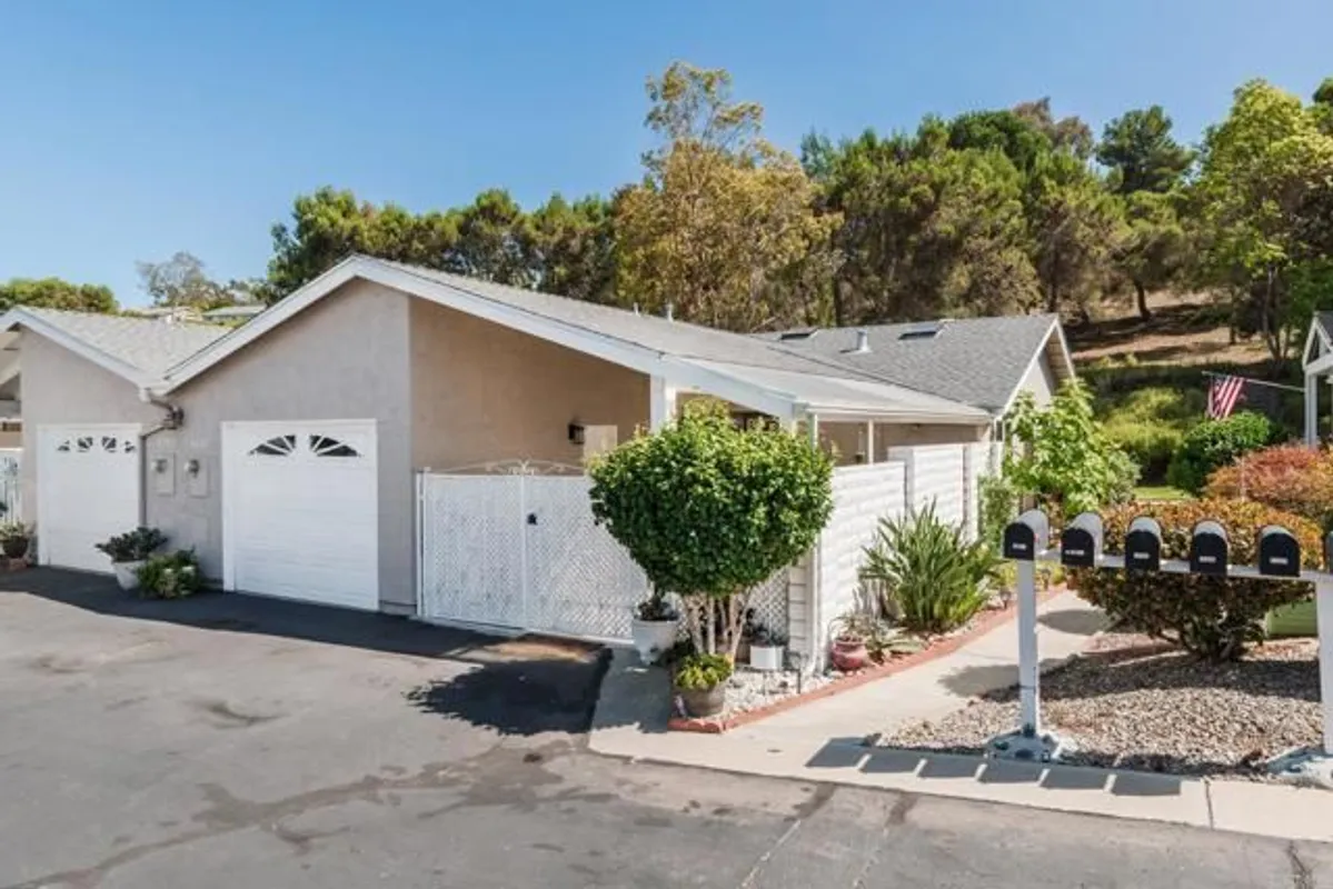 Property Slideshow image 1 of 30 | 4281 black duck way, Oceanside, CA, 92057