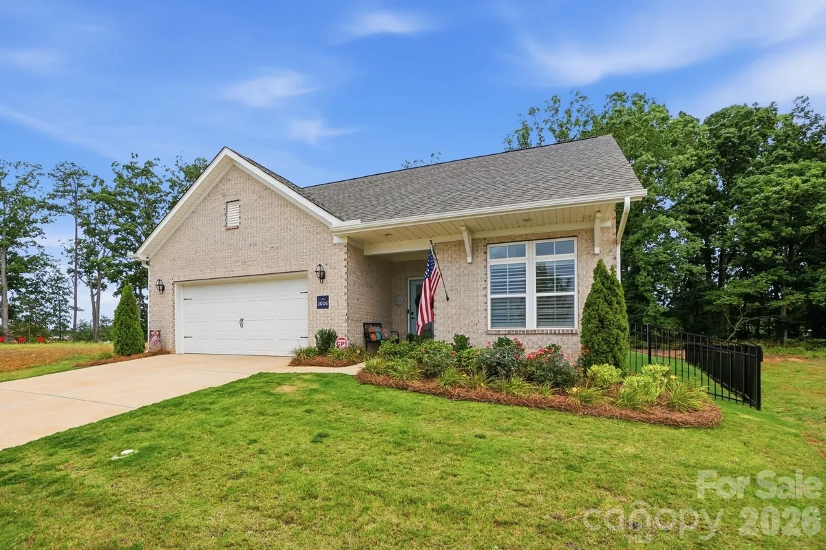 Property Slideshow image 1 of 28 | 3006 constitution ln, Gastonia, NC, 28056