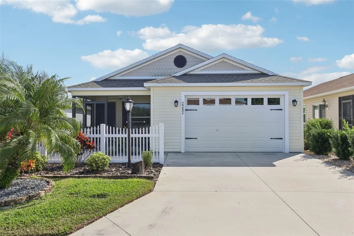 Property Slideshow image 1 of 39 | 2282 sheehan st, The Villages, FL, 32163