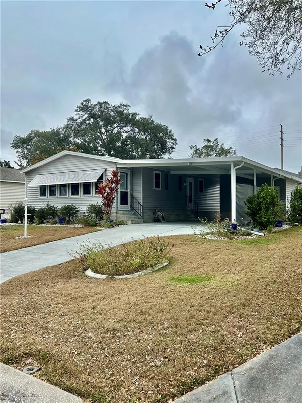 Property Slideshow image 1 of 25 | 729 camelia ct, The Villages, FL, 32159