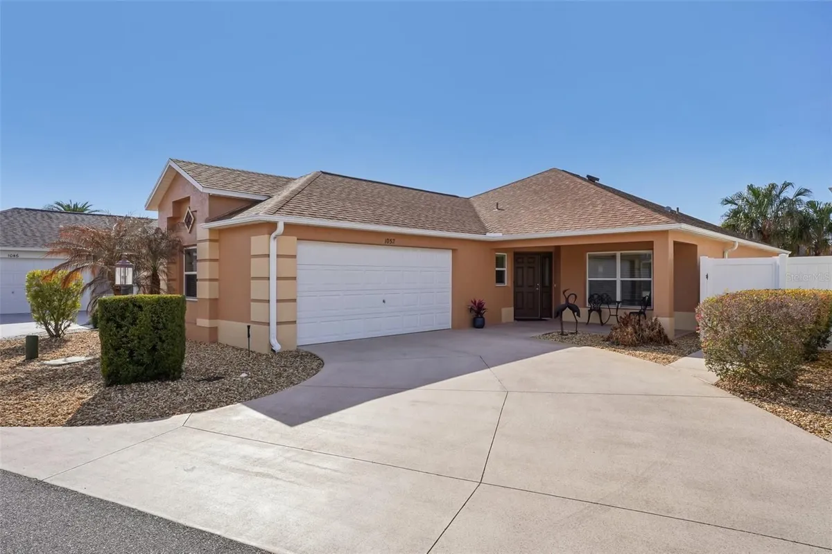 Property Slideshow image 1 of 44 | 1052 becker ave, The Villages, FL, 32163