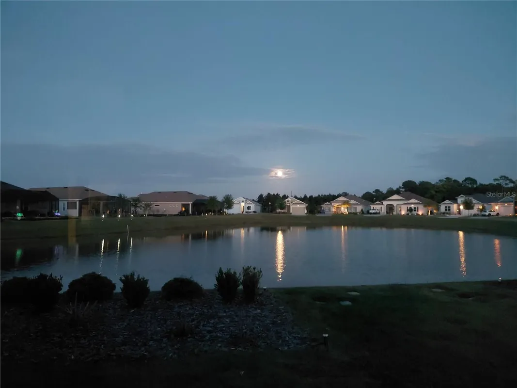 Property Slideshow image 1 of 61 | 8492 hartford way, Mount Dora, FL, 32757