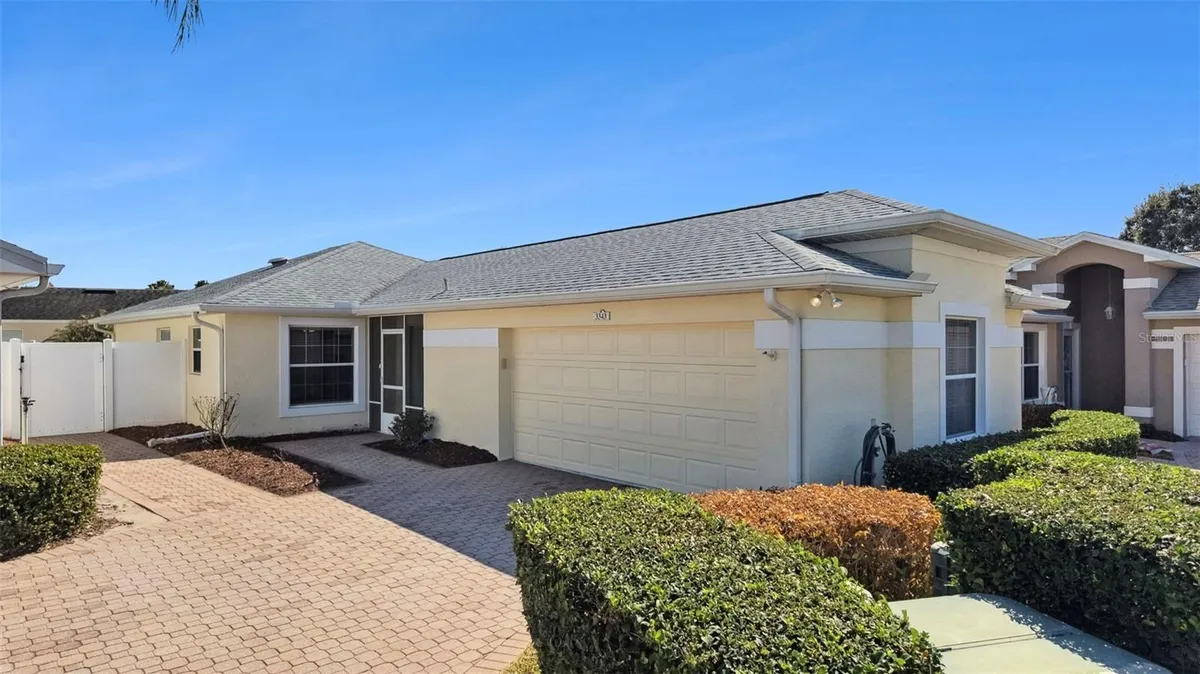 Property Slideshow image 1 of 43 | 3343 livingston way, Winter Haven, FL, 33884