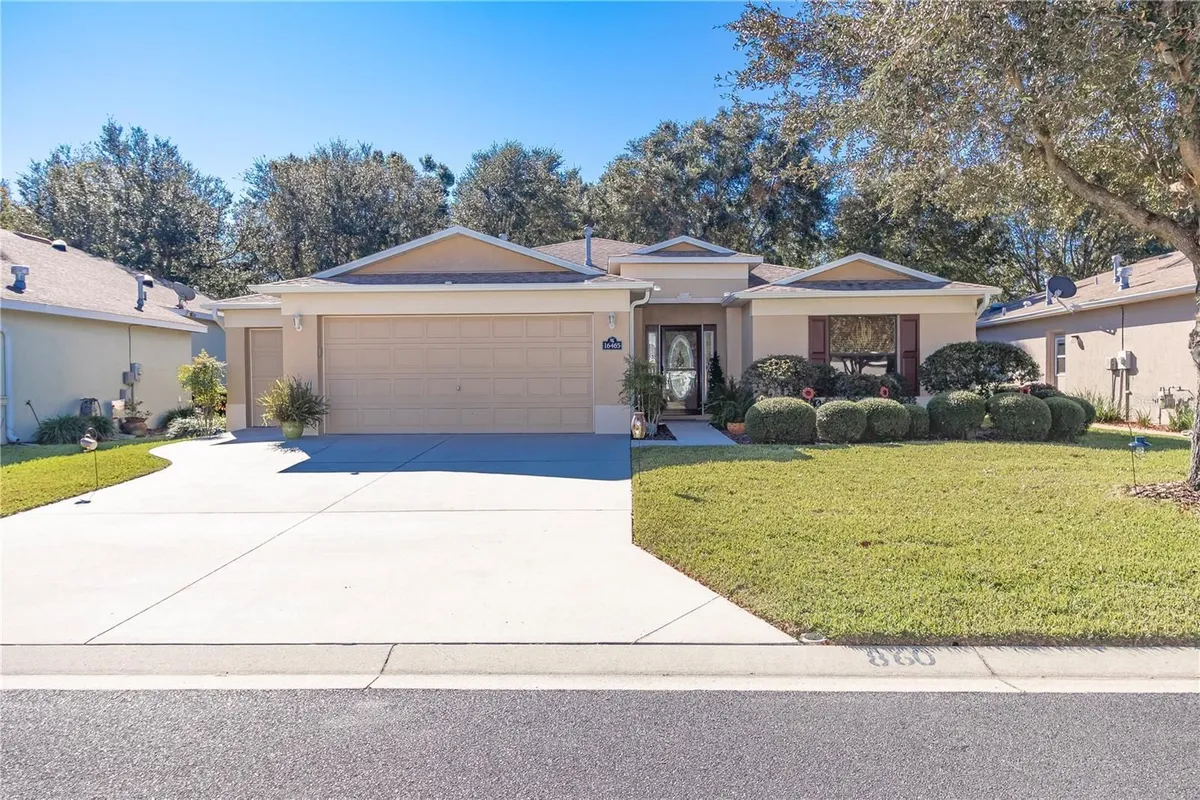 Property Slideshow image 1 of 73 | 16465 sw 14th avenue rd, Ocala, FL, 34473