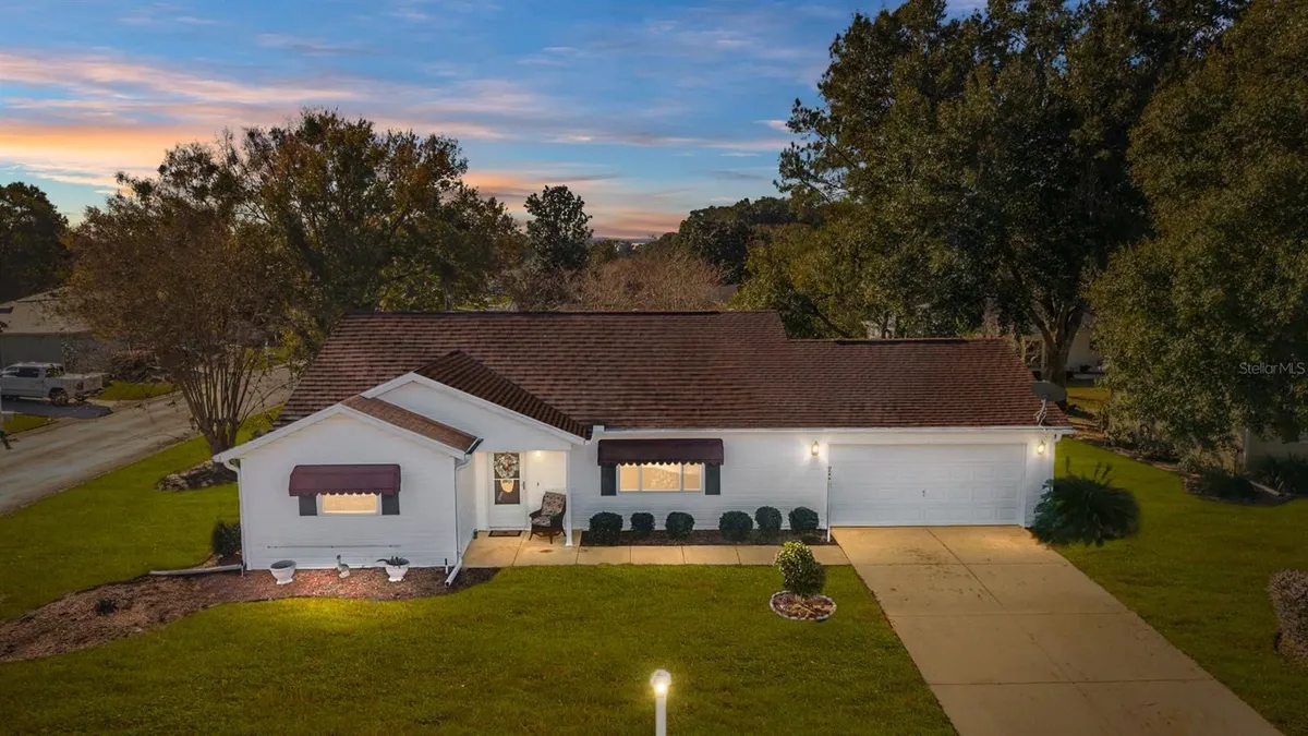 Property Slideshow image 1 of 89 | 11228 sw 138th pl, Dunnellon, FL, 34432